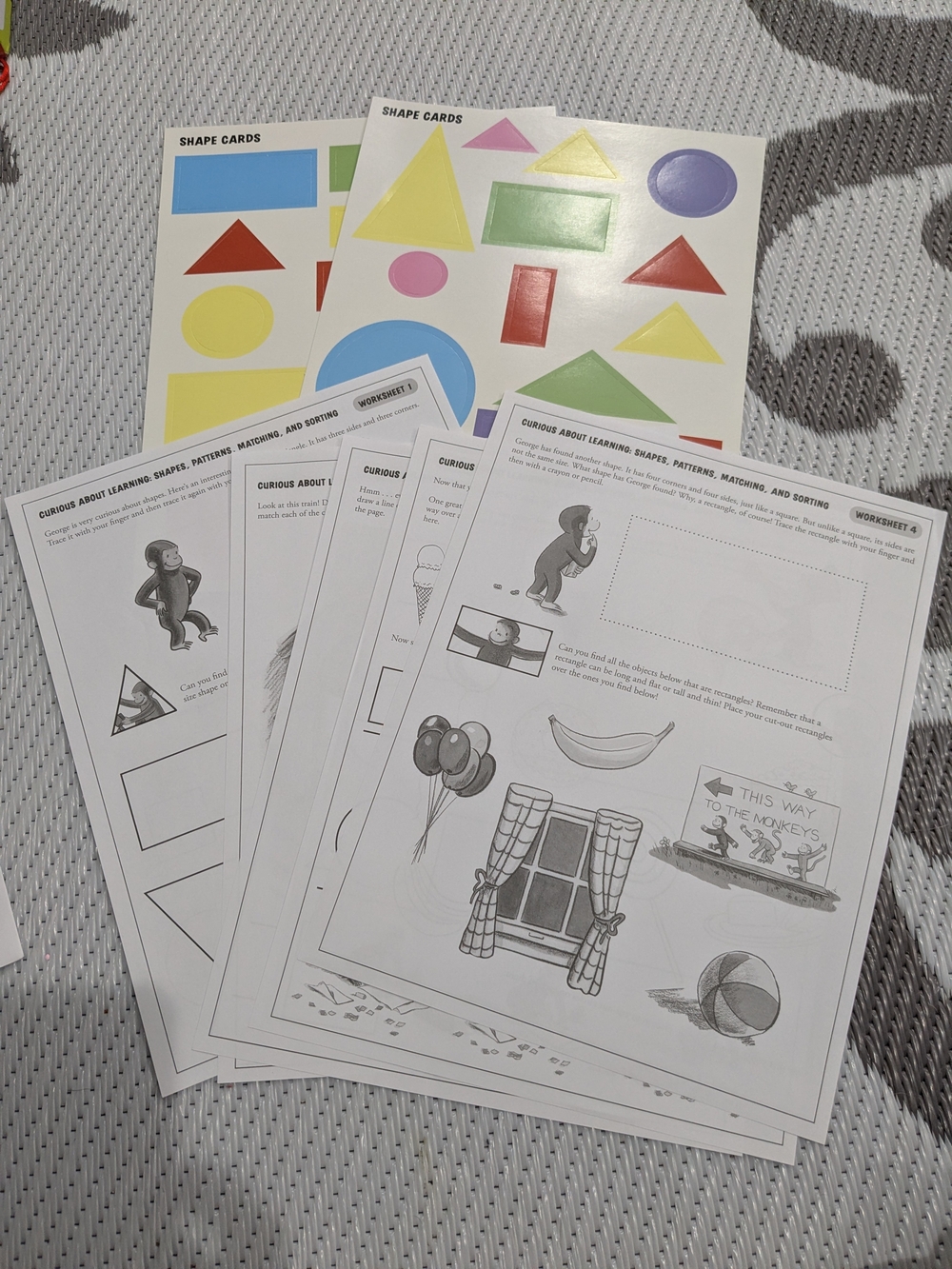 Curious George Learning Kit - Picture 8 of 8